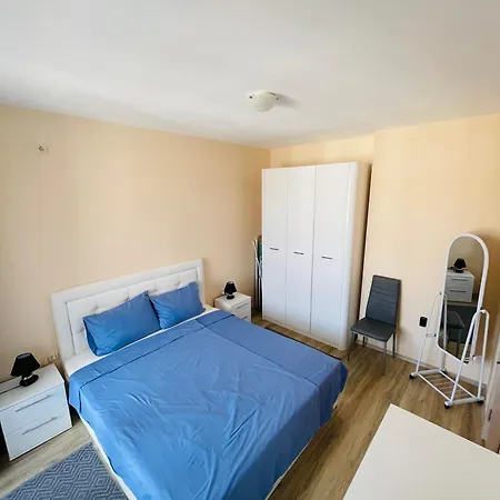 Apartmán уютная в 5 минутах от пляжа